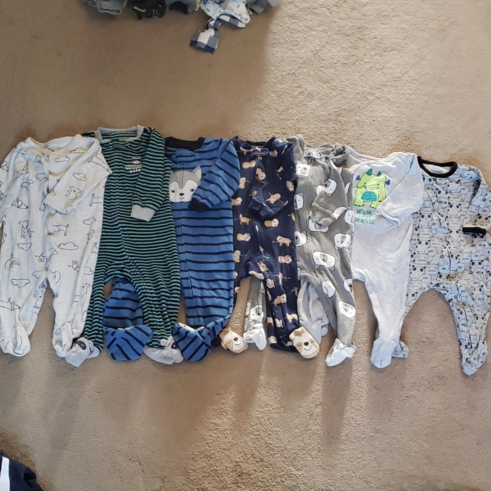 Sleepers/Footies/Onsies - 9 Month Boy